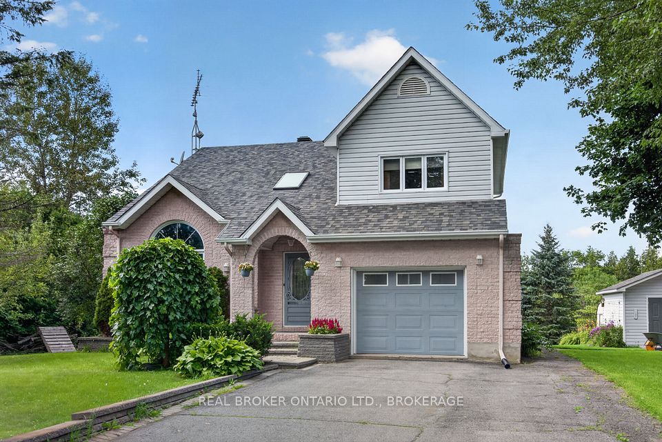 3901 County 45 Road, North Glengarry, On K0c 1a0