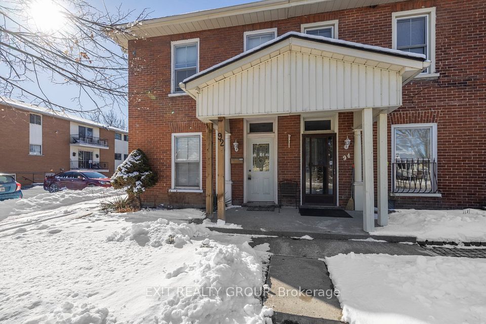 92 Cedar Street, Belleville, On K8p 3m4