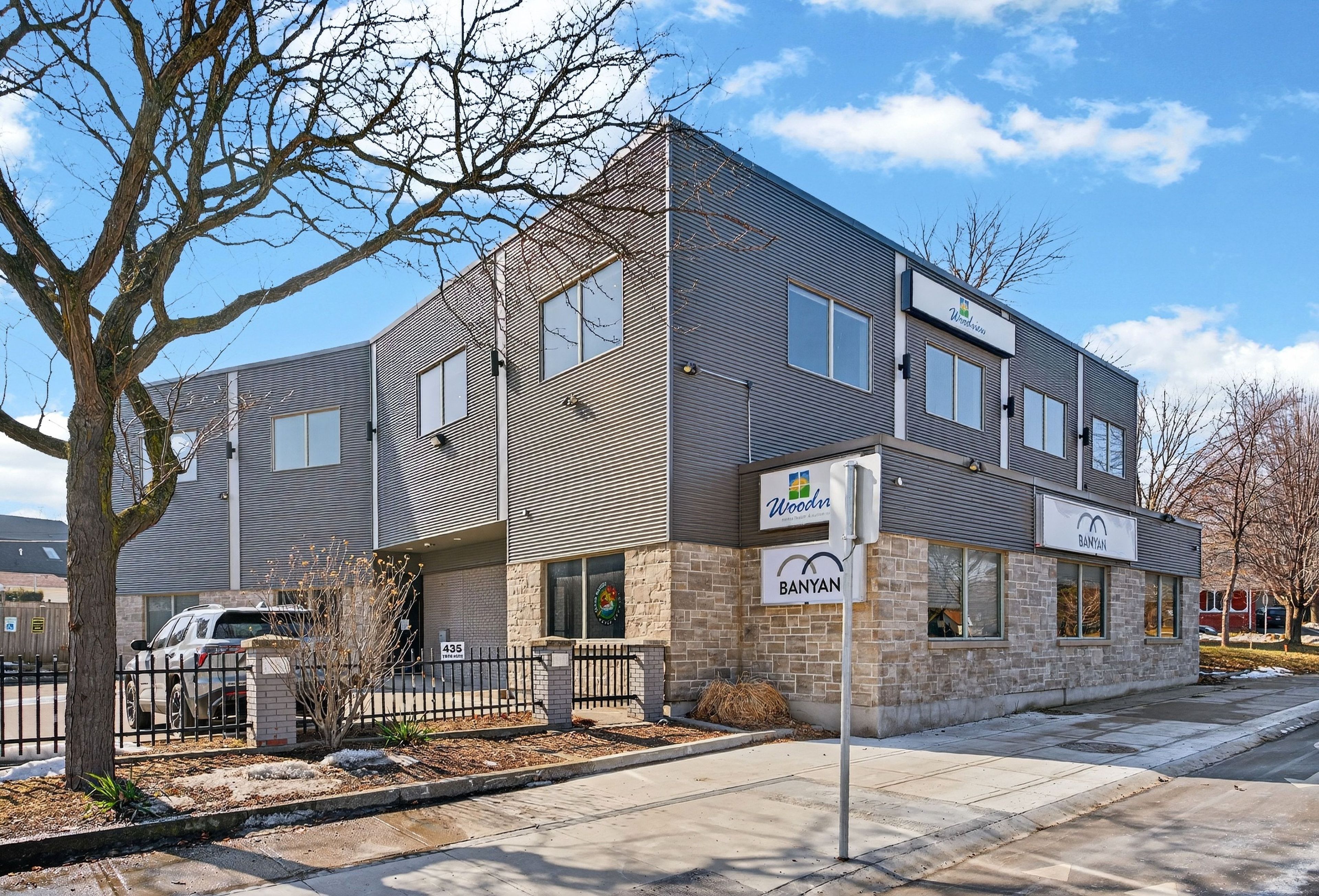 435 York Boulevard Upper Floor Units, Hamilton, On L8r 3k3