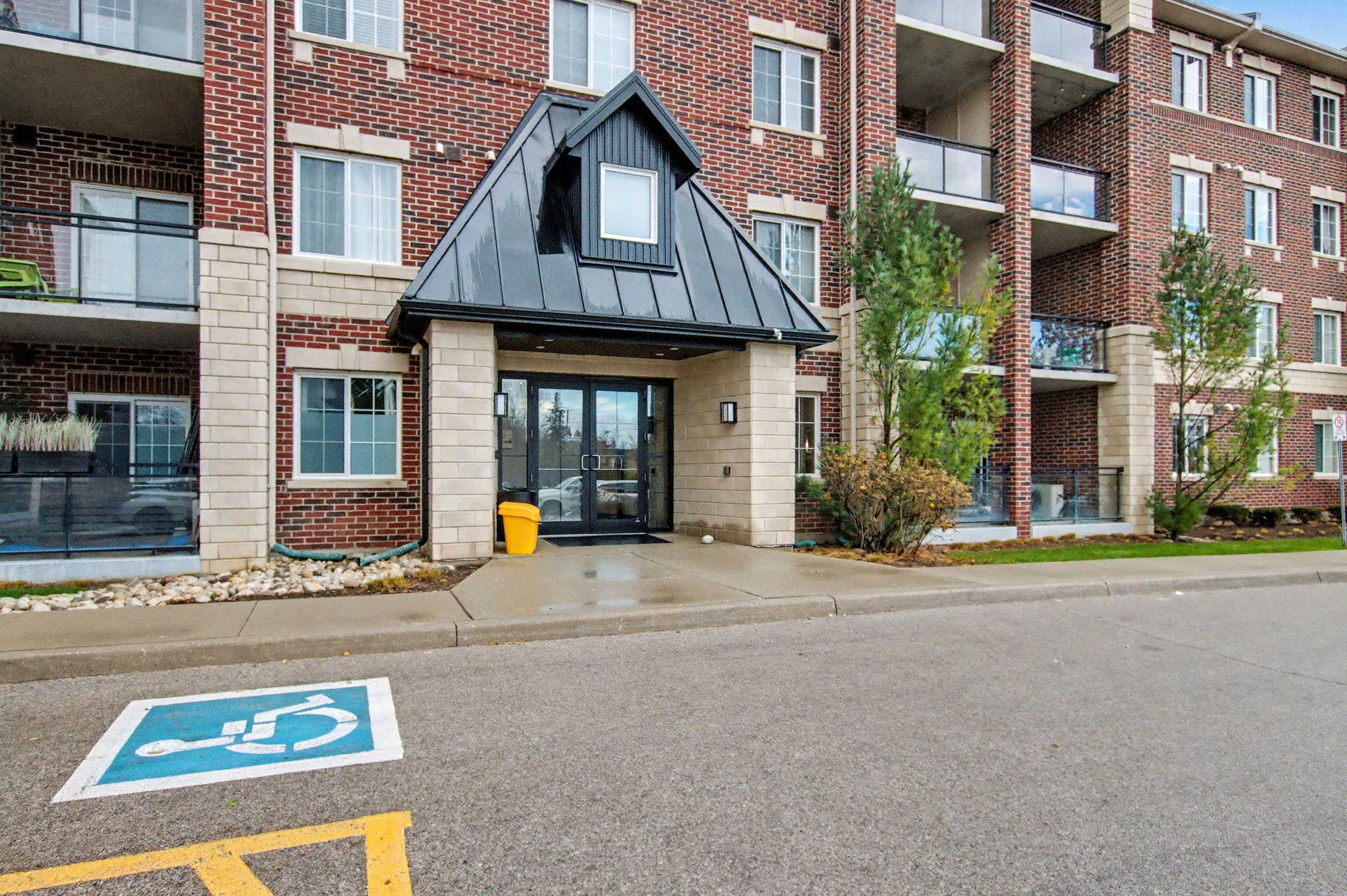 1440 Gordon Street 318, Guelph, On N1l 1c8