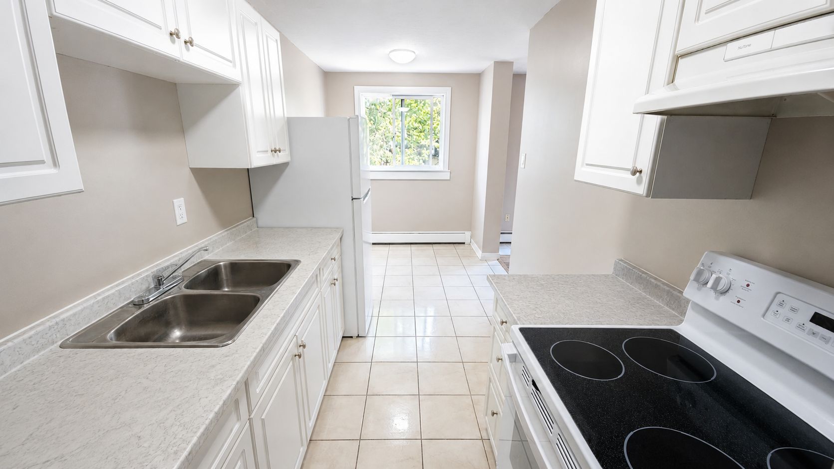 601 Barber Avenue N 306, North Perth, On N4w 1s4