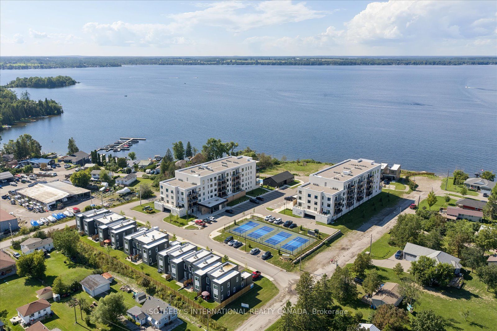 19b West Street N 306, Kawartha Lakes, On K0m 1n0