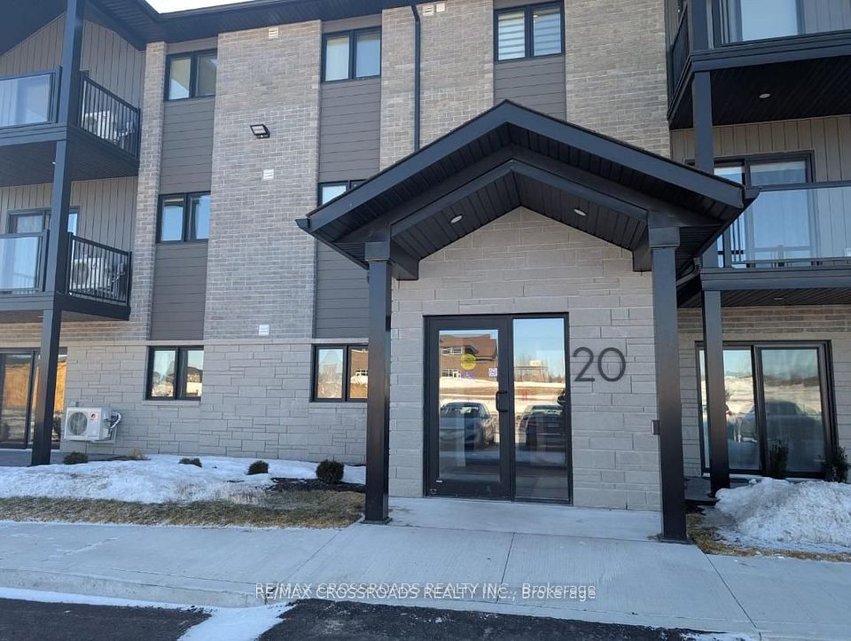 20 Hillside Meadow Drive 107, Quinte West, On K0k 1l0
