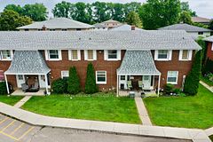 14 Orchard Place, Chatham-Kent, On N7m 1a6