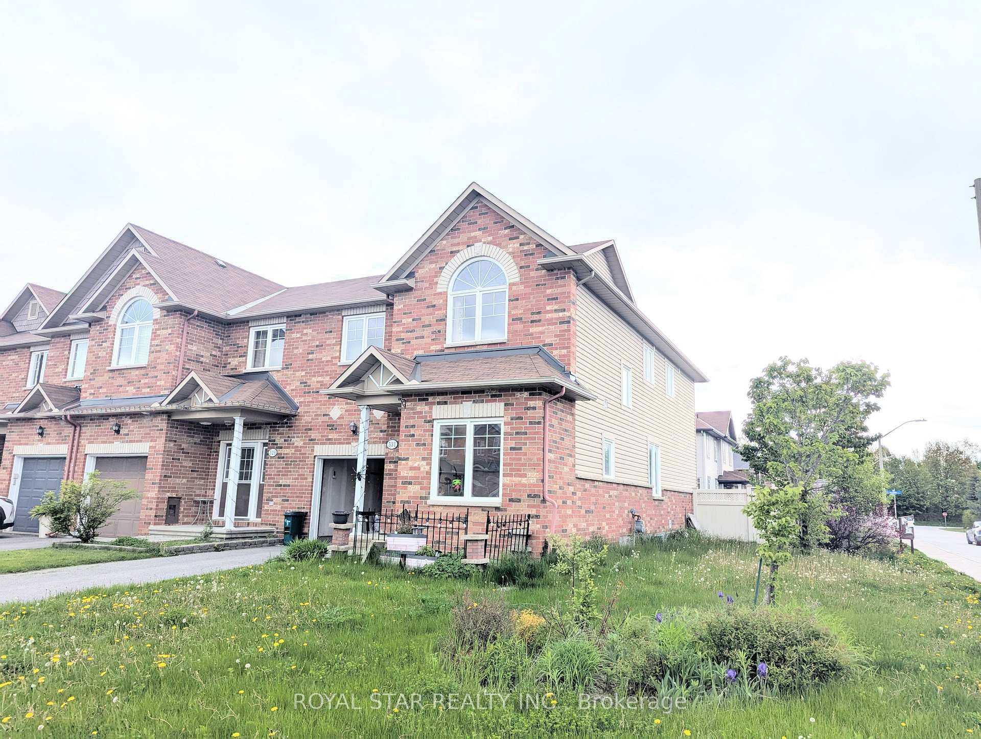 531 Fordell Avenue, Kanata, On K2w 0b7