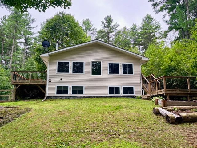 1068c Jacques Bay Road, Addington Highlands, On K0h 1k0
