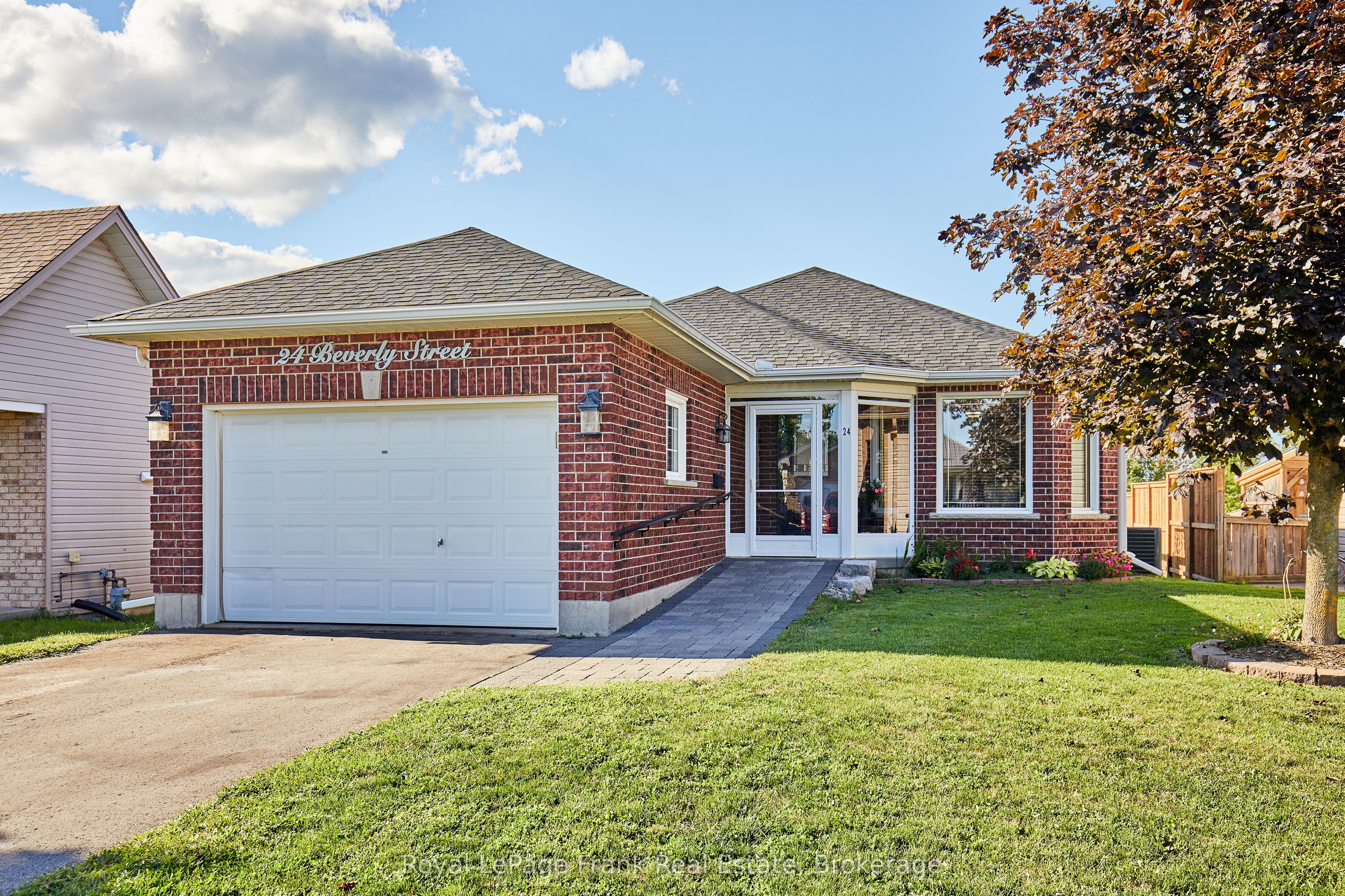 24 Beverly Street, Kawartha Lakes, On K9v 4y7