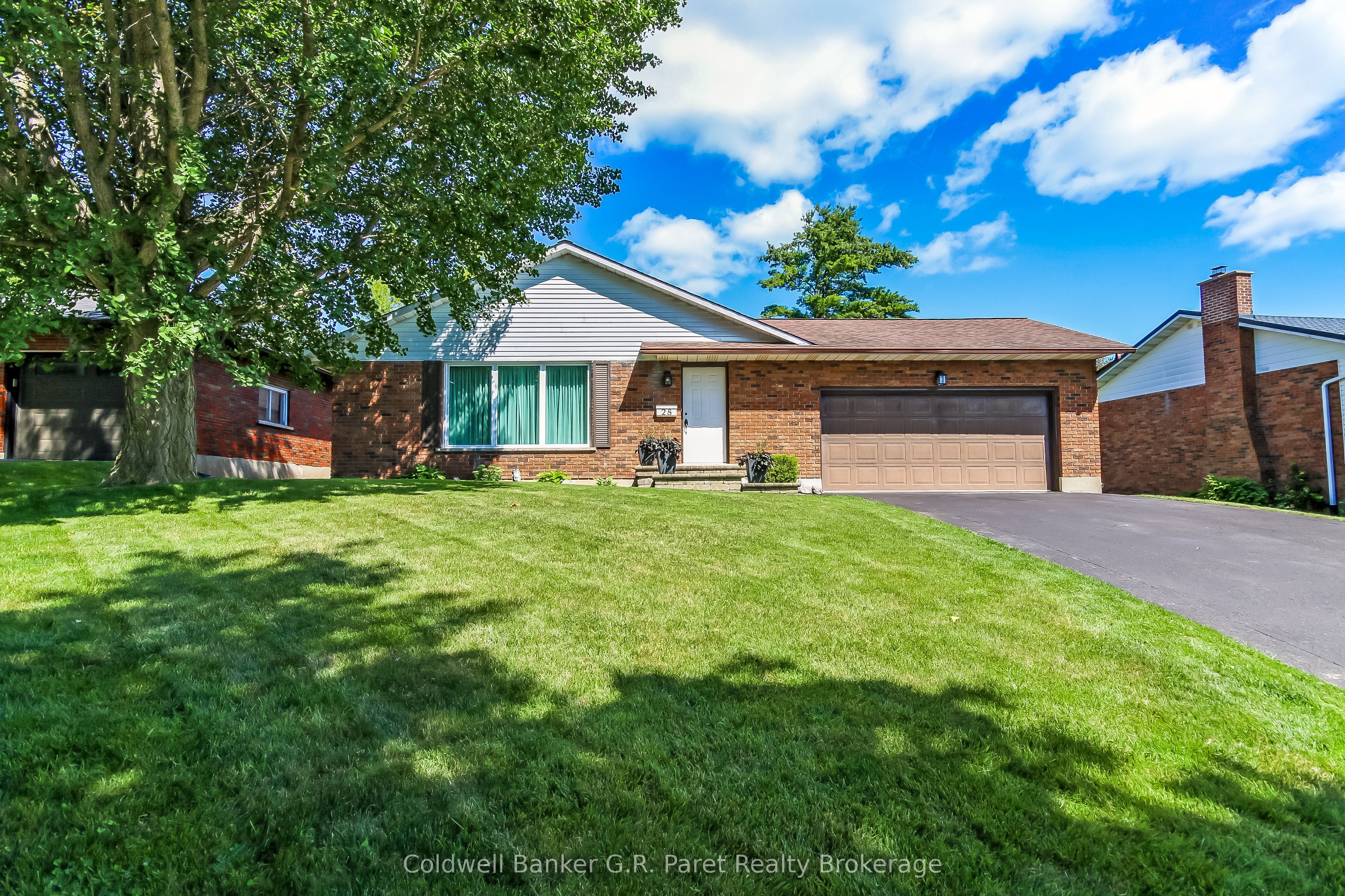 28 Woodcock Drive, Tillsonburg, On N4g 4m2