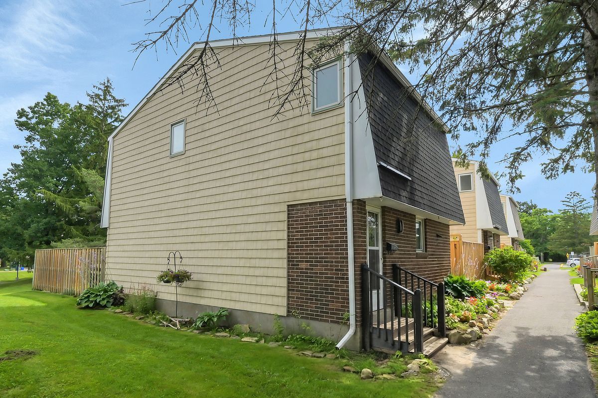 244 Salter Crescent, Kanata, On K2k 1z2