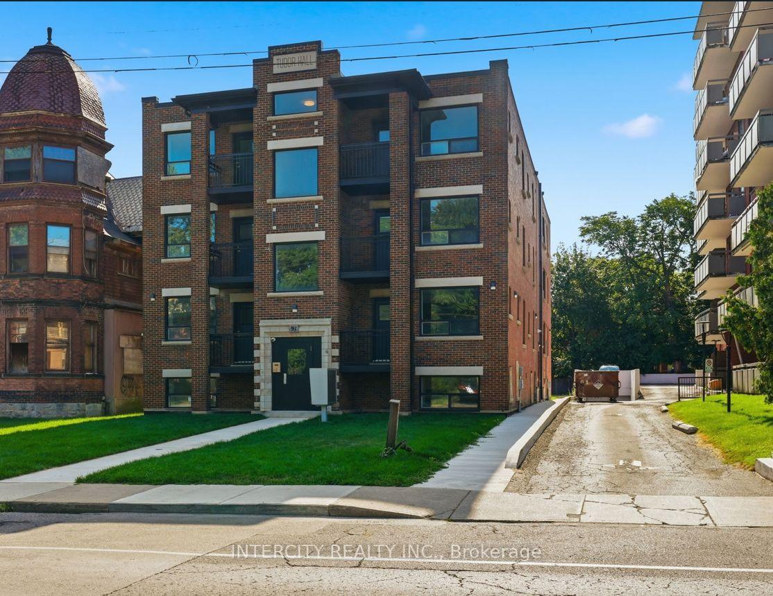 91 Wentworth Street S 3, Hamilton, On L8n 2y9