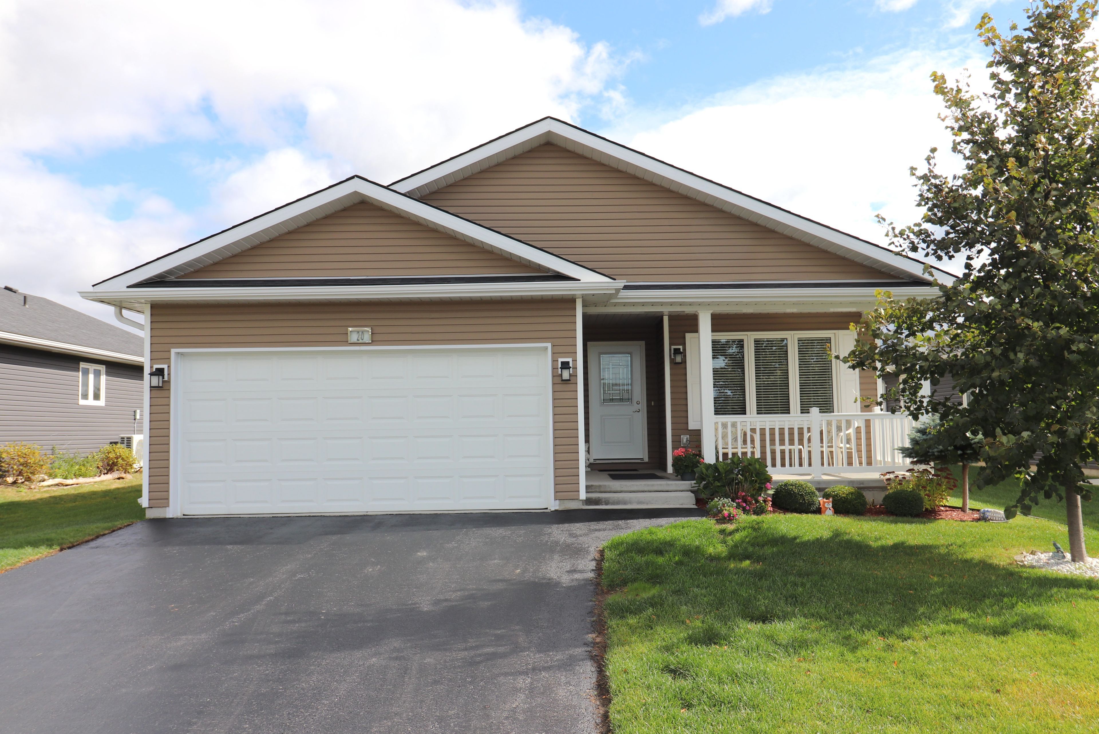 20 Huron Heights Drive, Ashfield-Colborne-Wawanosh, On N7a 0b1