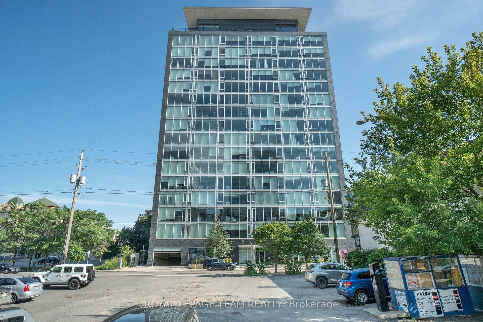 300 Lisgar Street E 310, Ottawa Centre, On K2p 0e2
