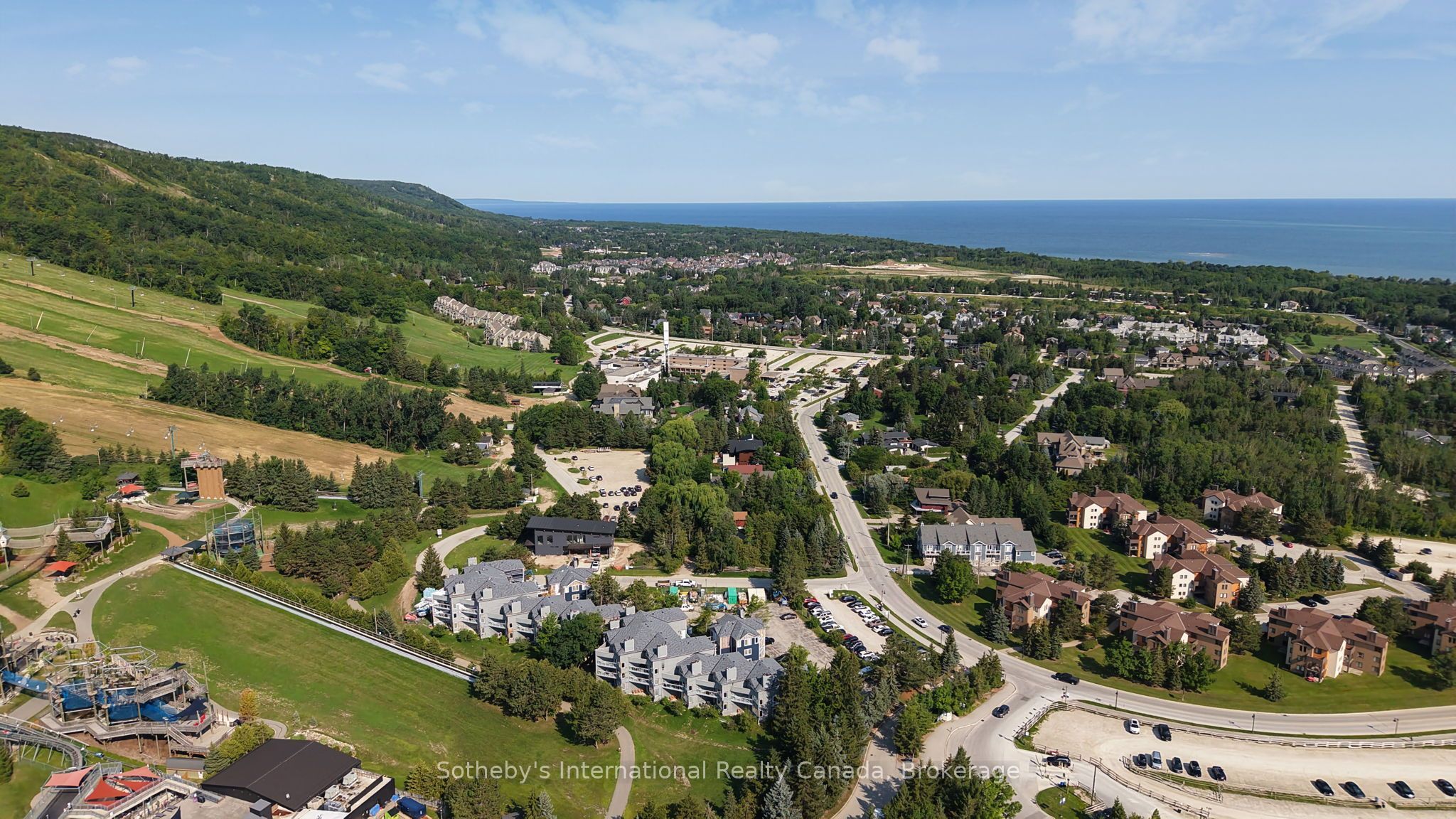 107 Ann Heggveit Drive 313, Blue Mountains, On L9y 0p7