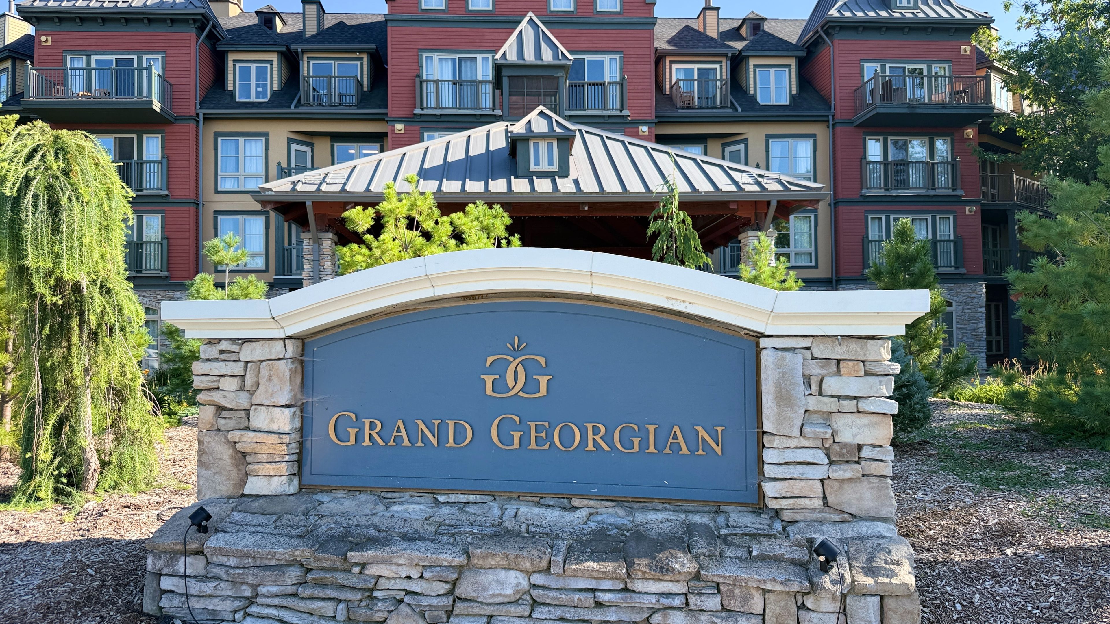 156 Jozo Weider Boulevard 231, Blue Mountains, On L9y 0v2