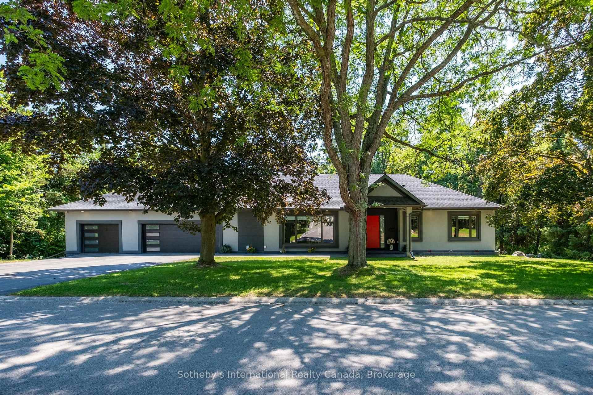 1 Gaywood Gardens, Brantford, On N3t 5j7