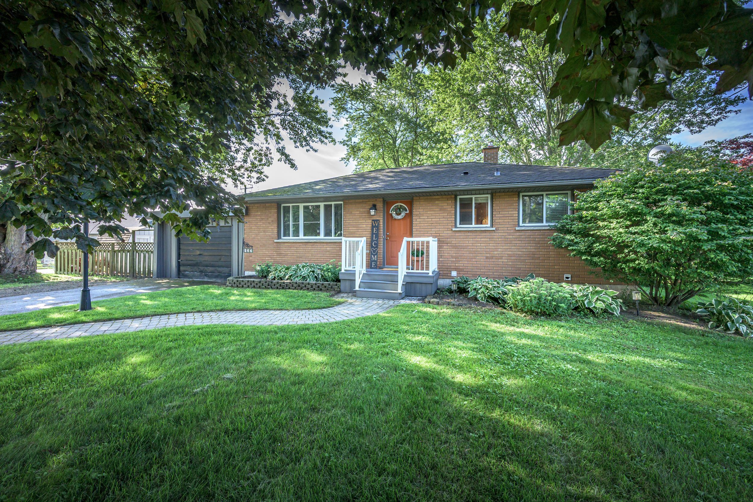 264 Hill Street, Central Elgin, On N5l 1j8