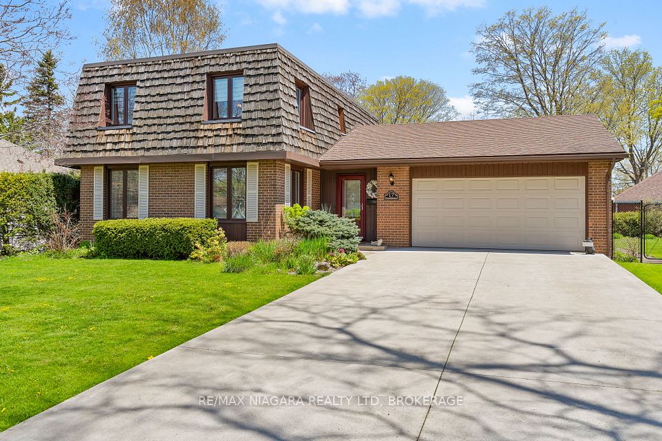 17 Walnut Street, Port Colborne, On L3k 2t7