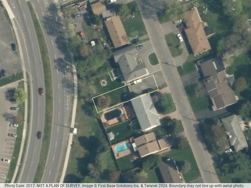 988 Laporte Street, Beacon Hill North - South And Area, On K1j 7b4
