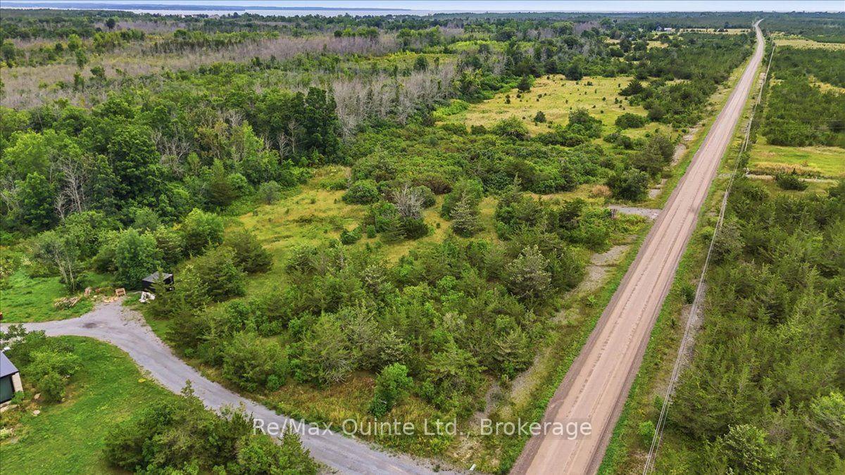 625 Babylon Road, Prince Edward County, On K0k 2t0