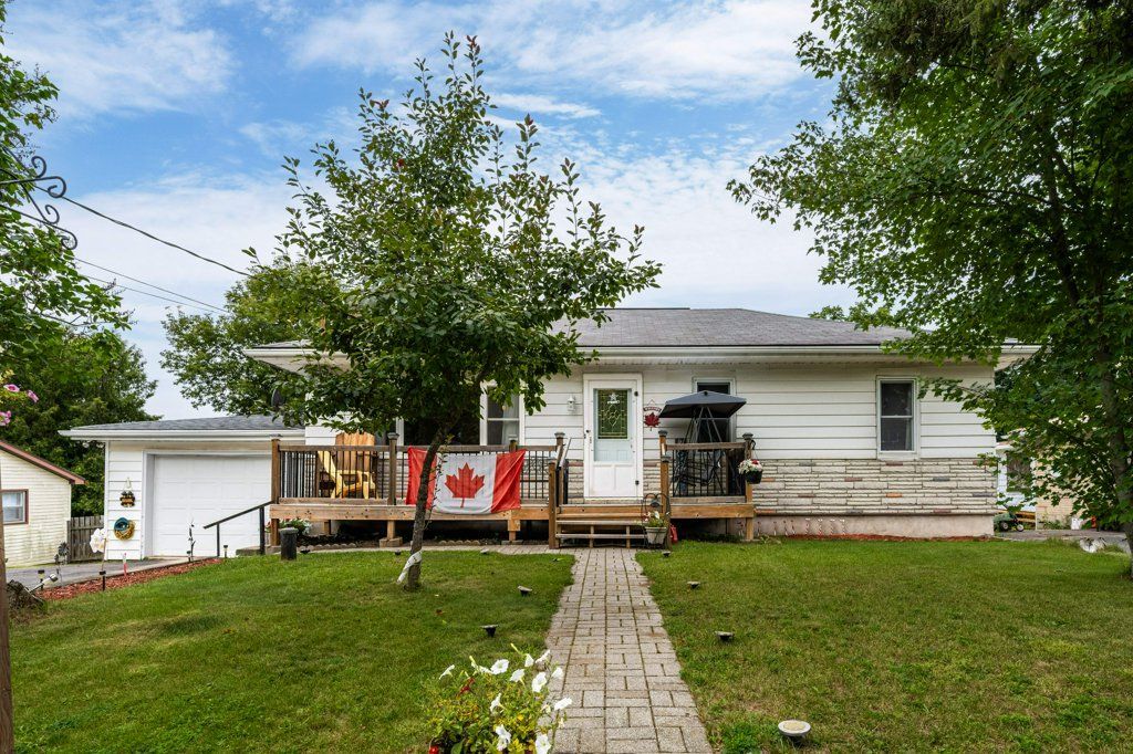 6175 Lakeview Drive, Frontenac, On K0h 2w0