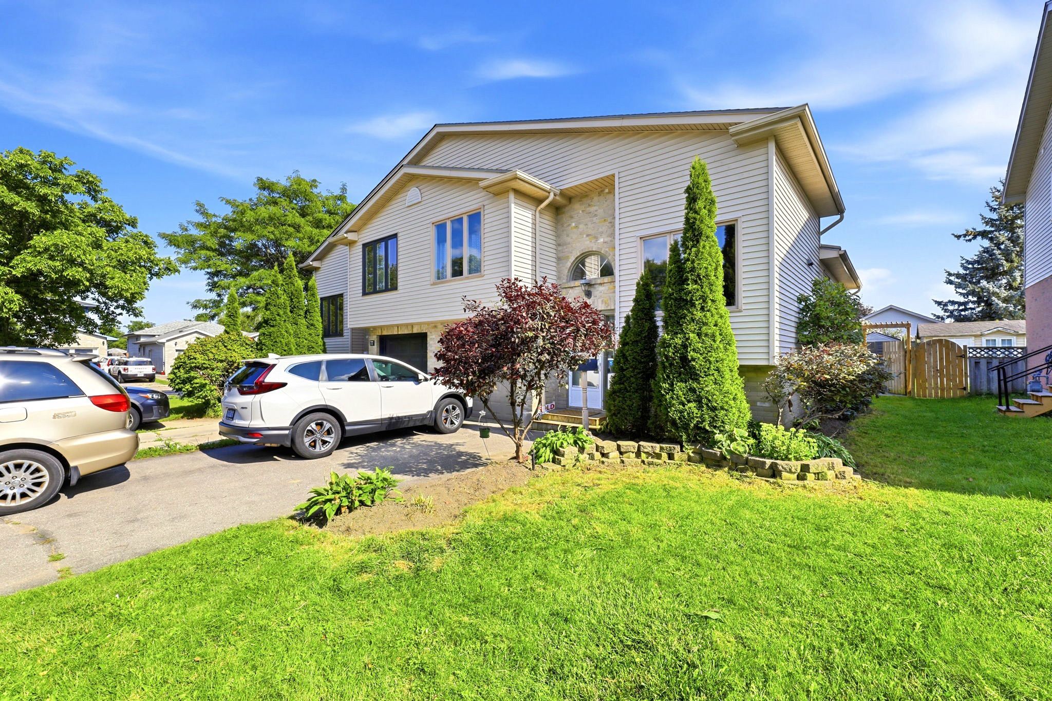 79 Sunrise Crescent, London East, On N5v 4v8