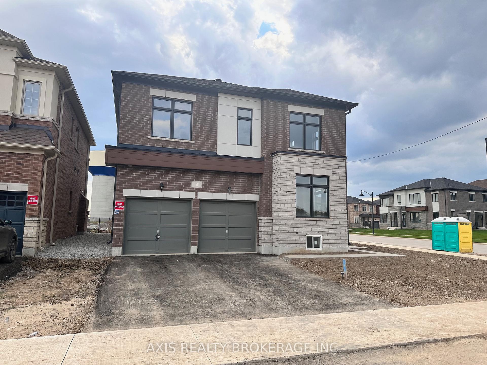 4 Pond View Gate, Hamilton, On L8b 2a1
