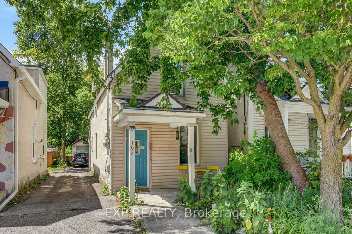 102 Lebreton Street N, West Centre Town, On K1r 7h4