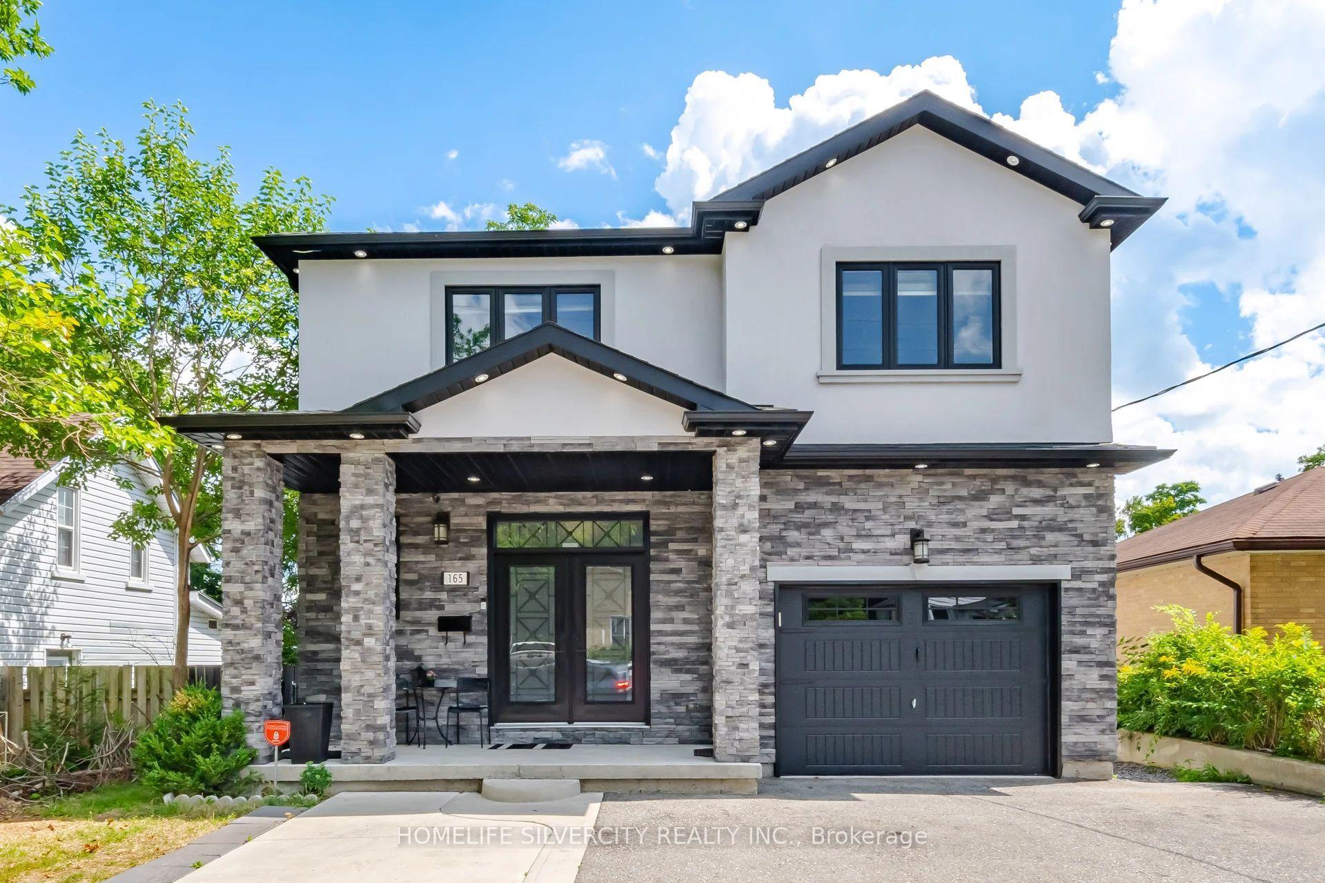 165 St Andrews Street W, Cambridge, On N1s 1n2