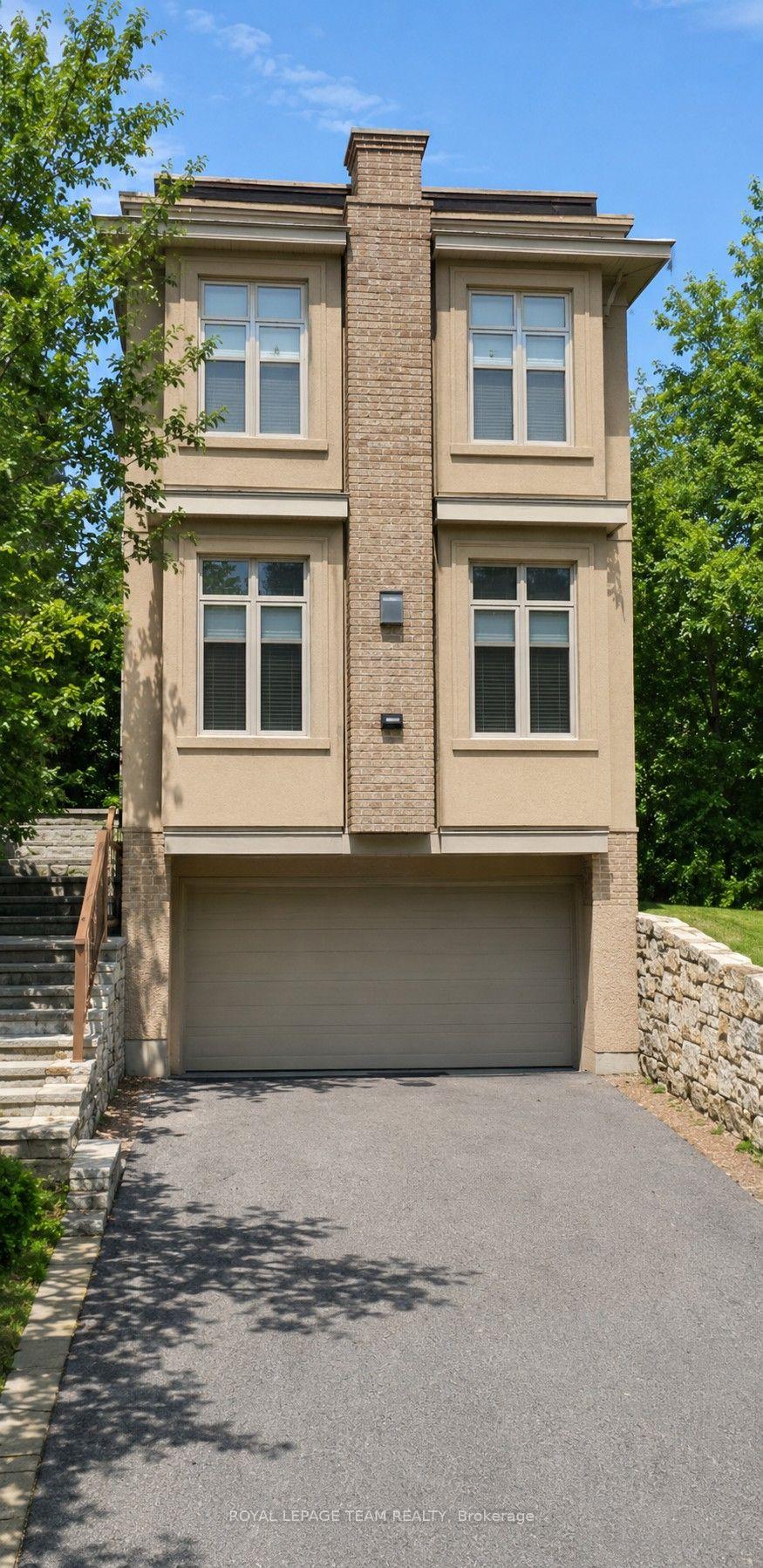 291 Ferndale Avenue, Westboro - Hampton Park, On K1z 6p9