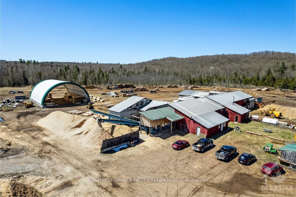 8687 Highway 511, Lanark Highlands, On K0g 1k0