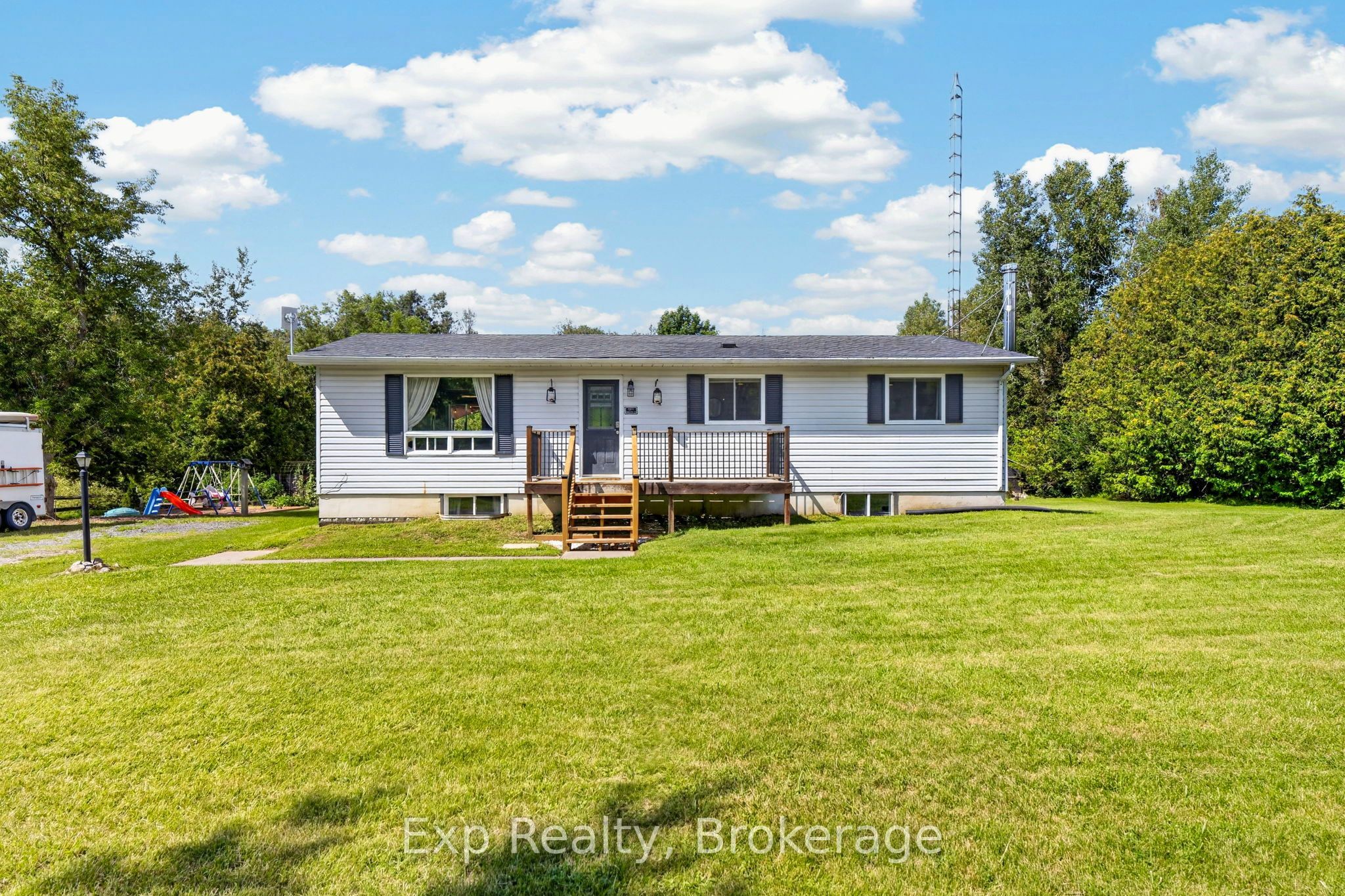 1901 Hollowview Road, Centre Hastings, On K0k 3e0