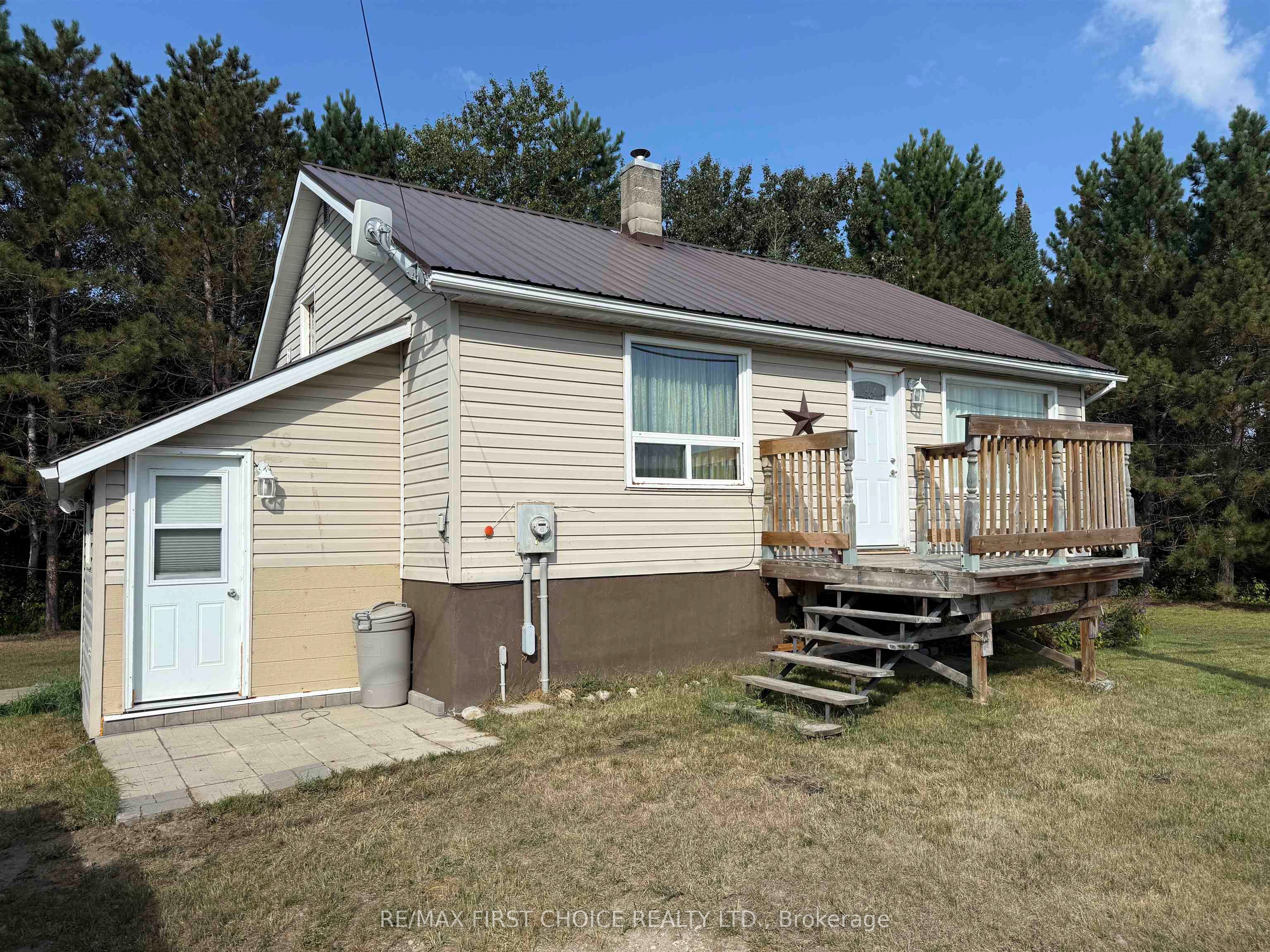 78 Armstrong Street, Machin, On P0v 2v0