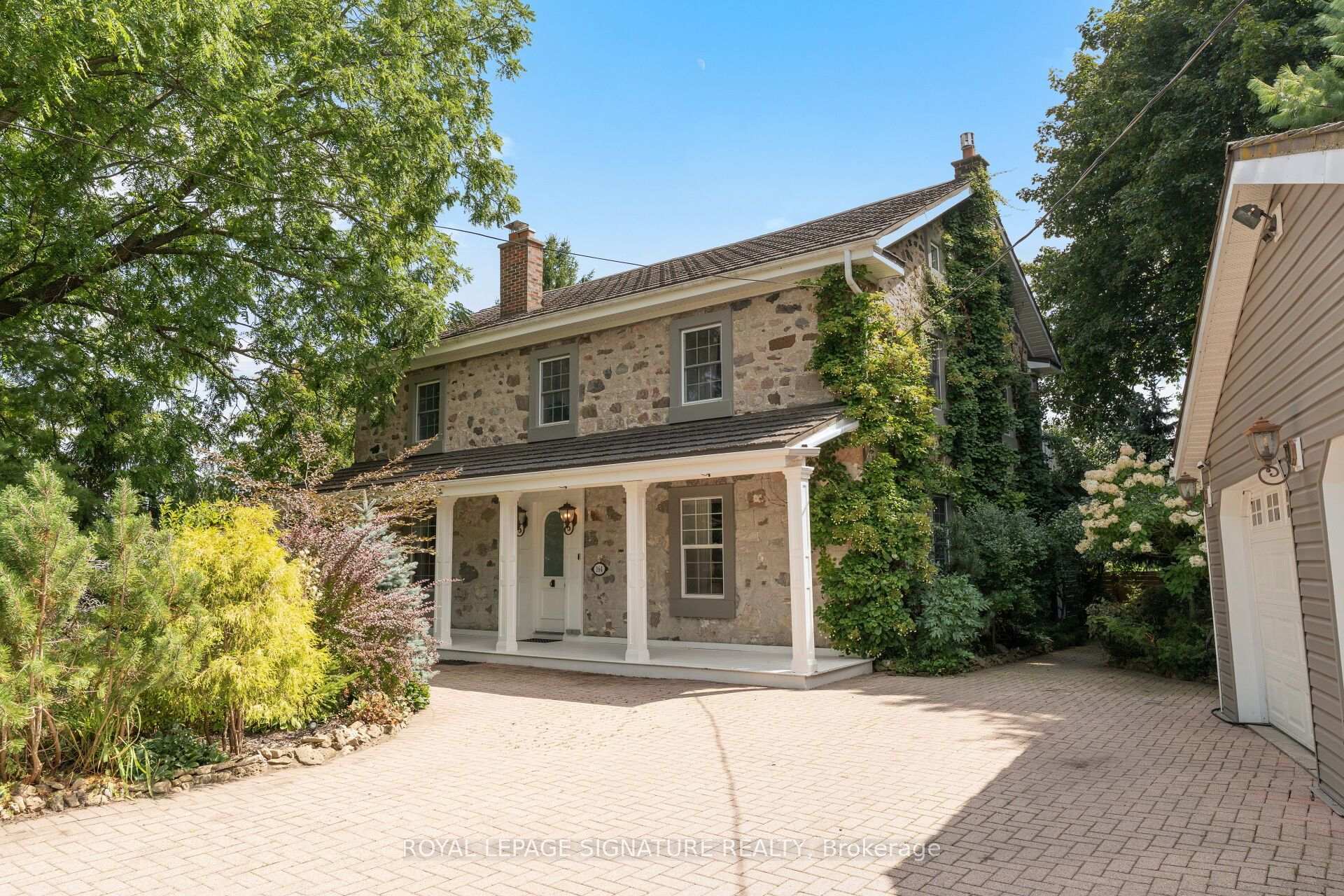 164 Fisher Mills Road, Cambridge, On N3c 1e2