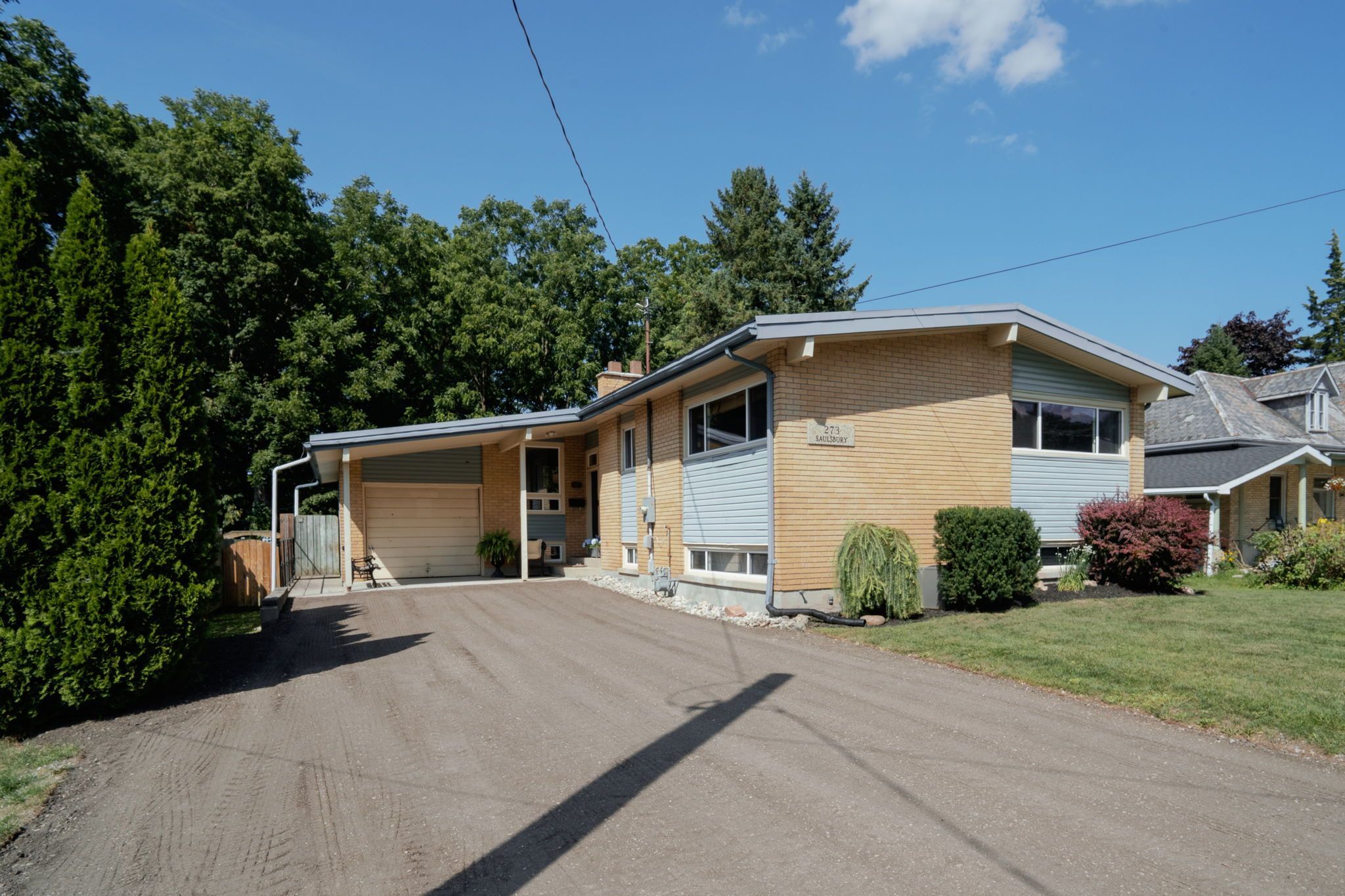 273 Saulsbury Street, Strathroy-Caradoc, On N7g 2b1