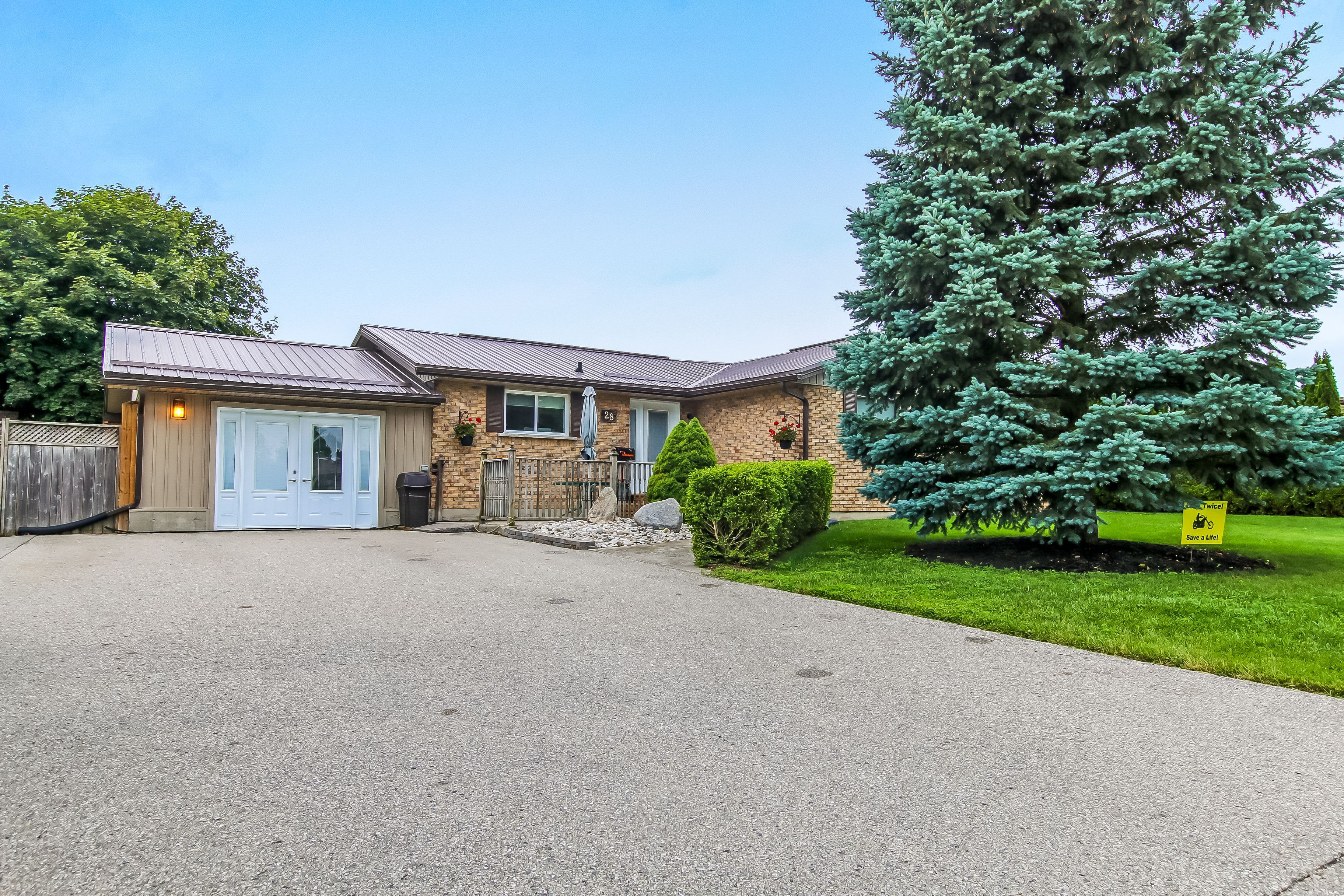 28 Peggy Avenue, South-West Oxford, On N0j 1n0