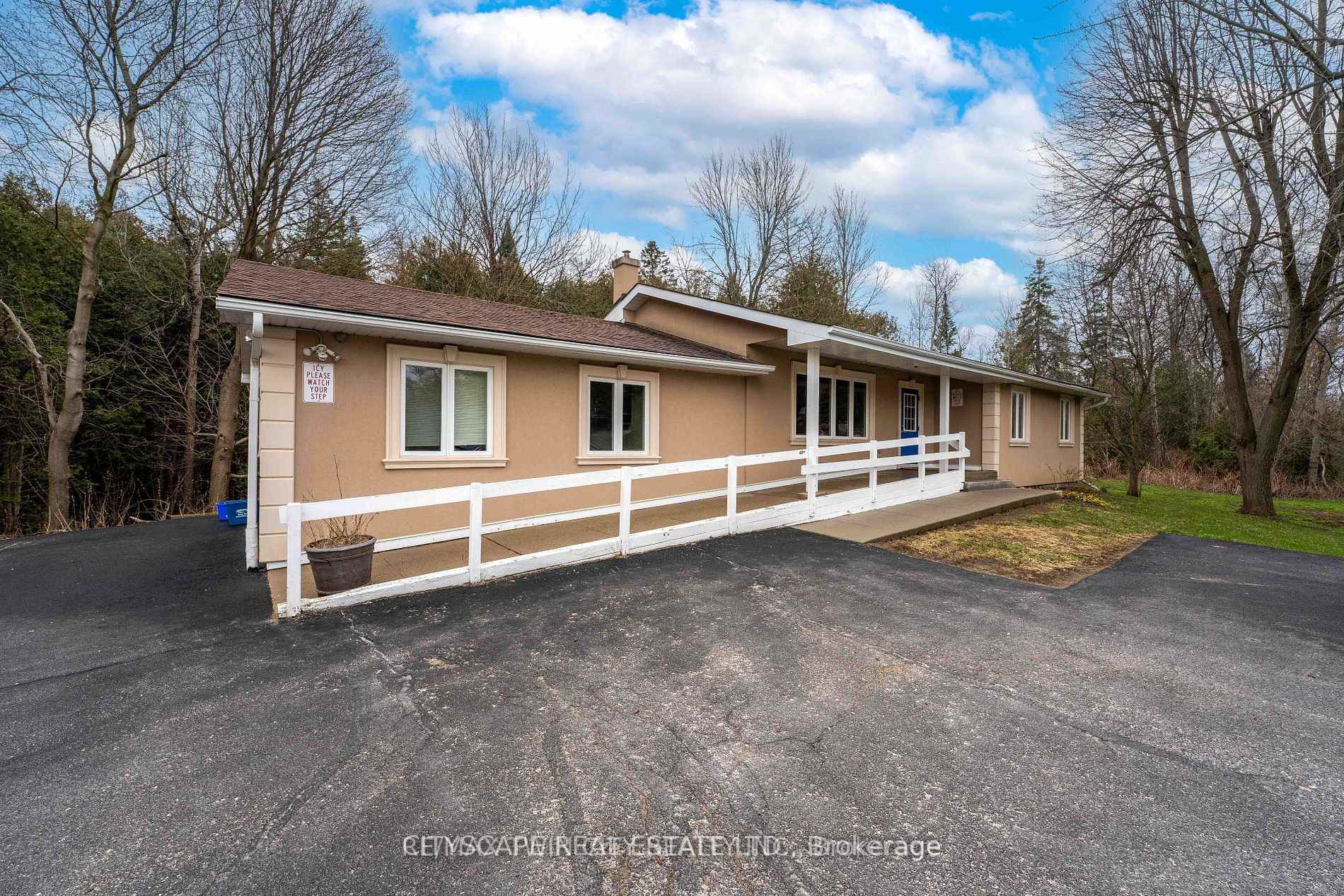 9565 Wellington Road 124 Road, Erin, On N0b 1t0