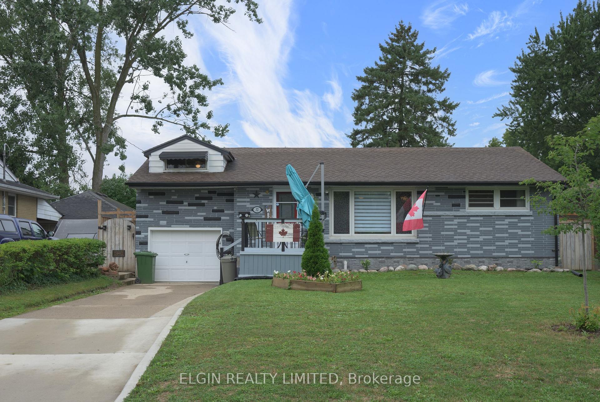 32 Coyne Street, St. Thomas, On N5r 4x8
