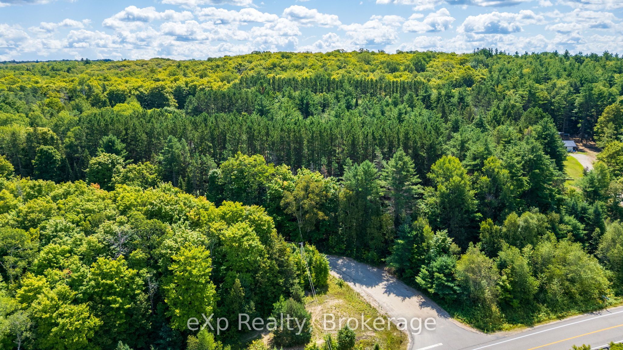 7 Mcmullen Drive, Perry, On P0a 1j0