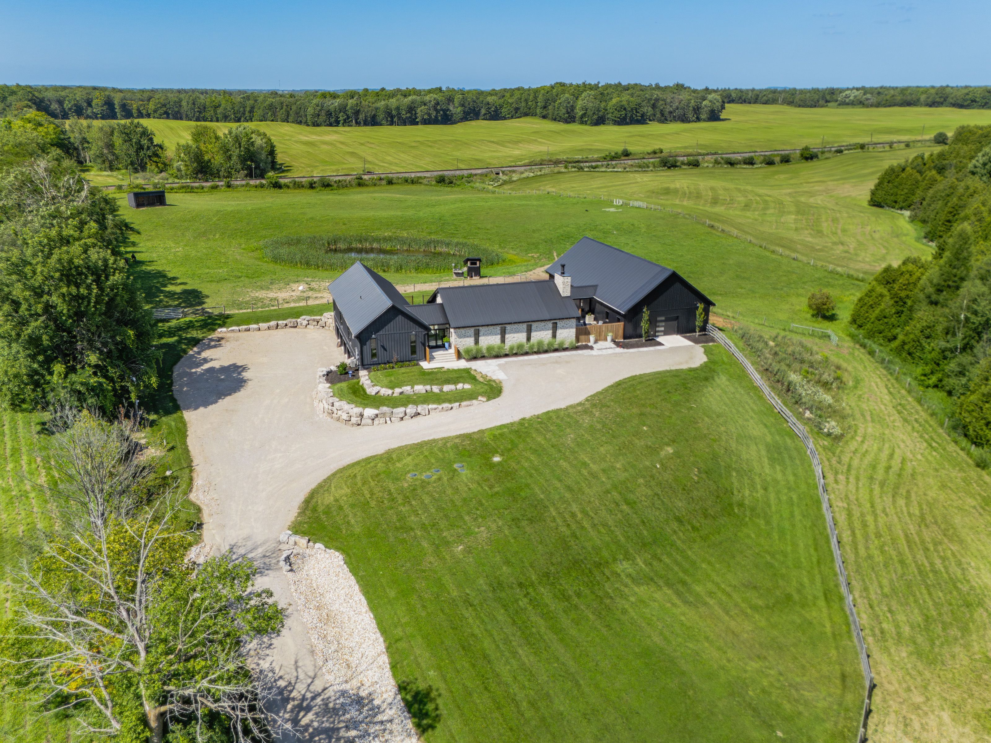 6808 Gore Road, Puslinch, On N0b 2j0