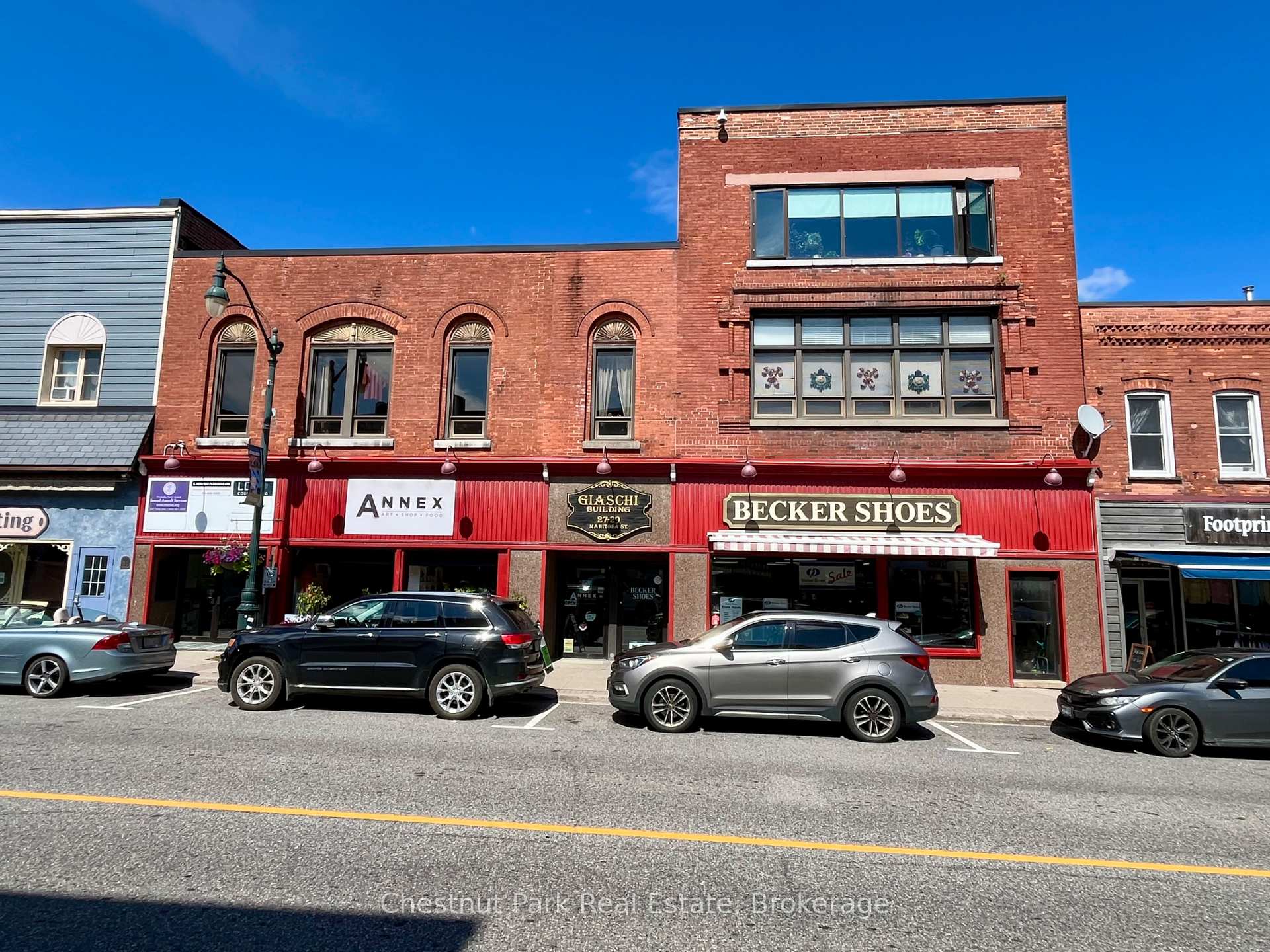 29 Manitoba Street, Bracebridge, On P1l 1s4