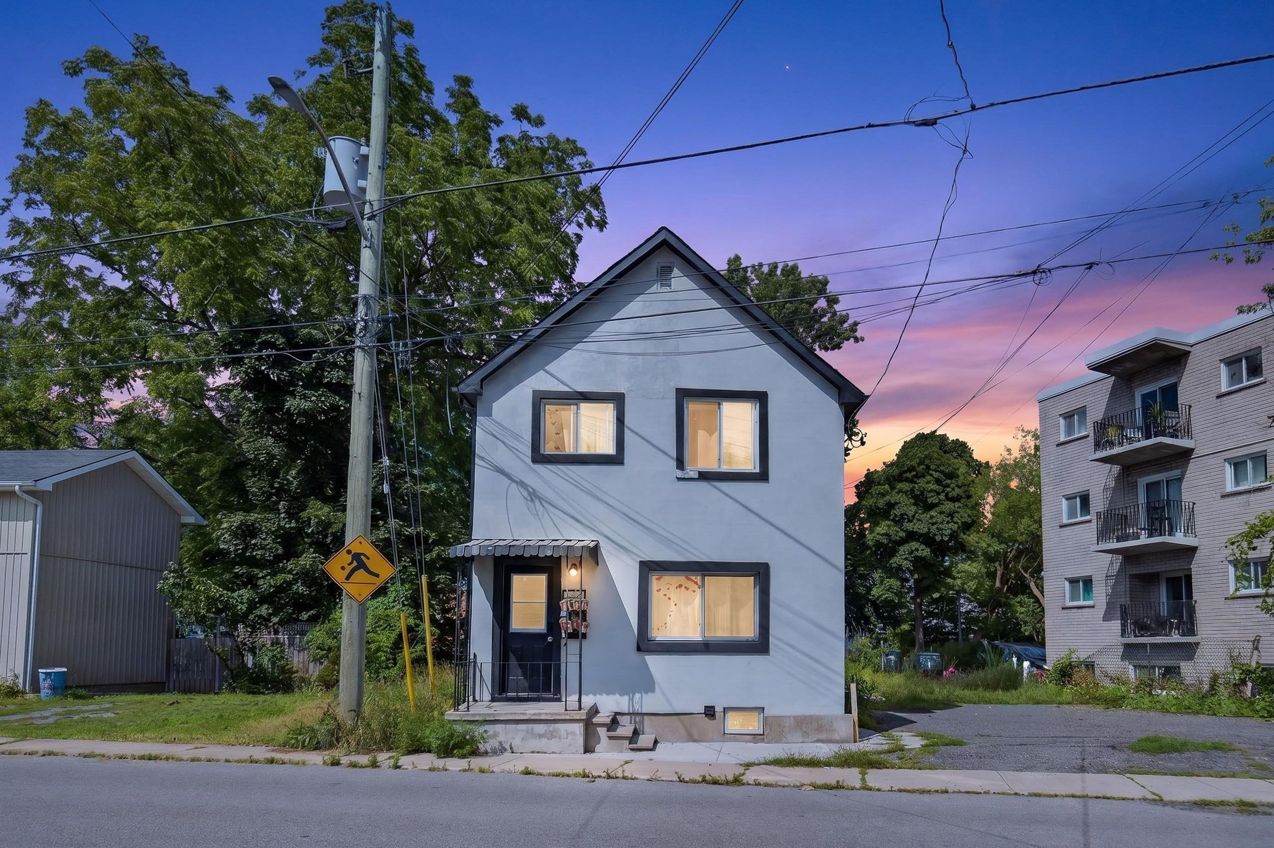 193 York Street, Kingston, On K7k 1r5