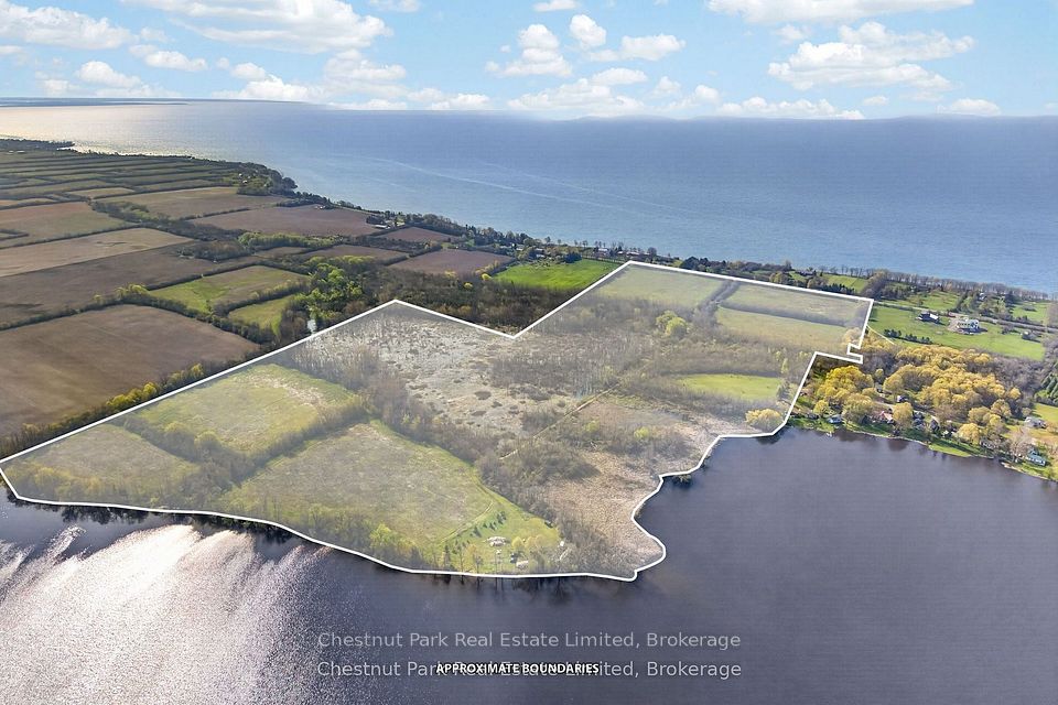 1092 Huycks Point Road, Prince Edward County, On K0k 3l0