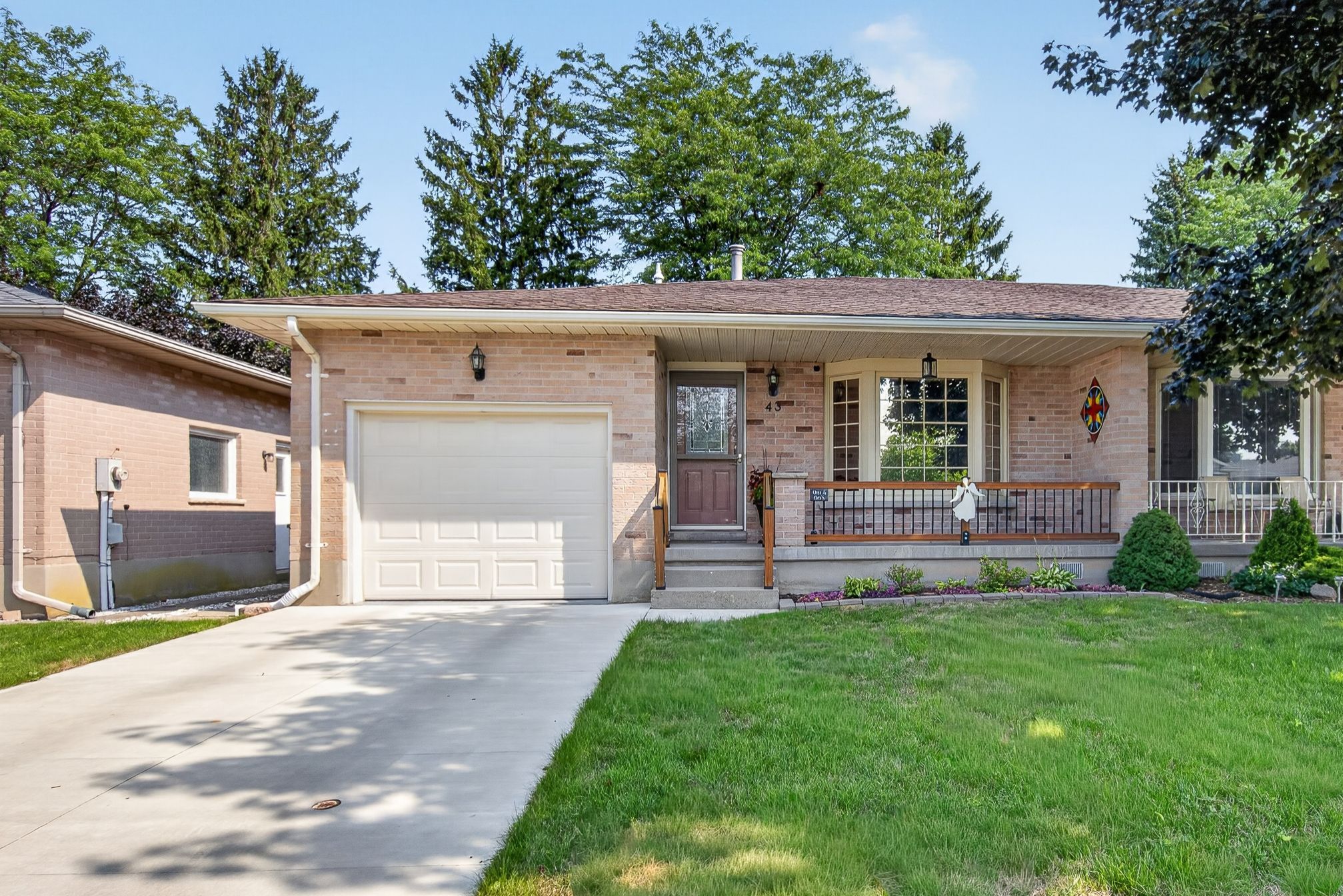 43 Bonnie Place, St. Thomas, On N5r 5w5