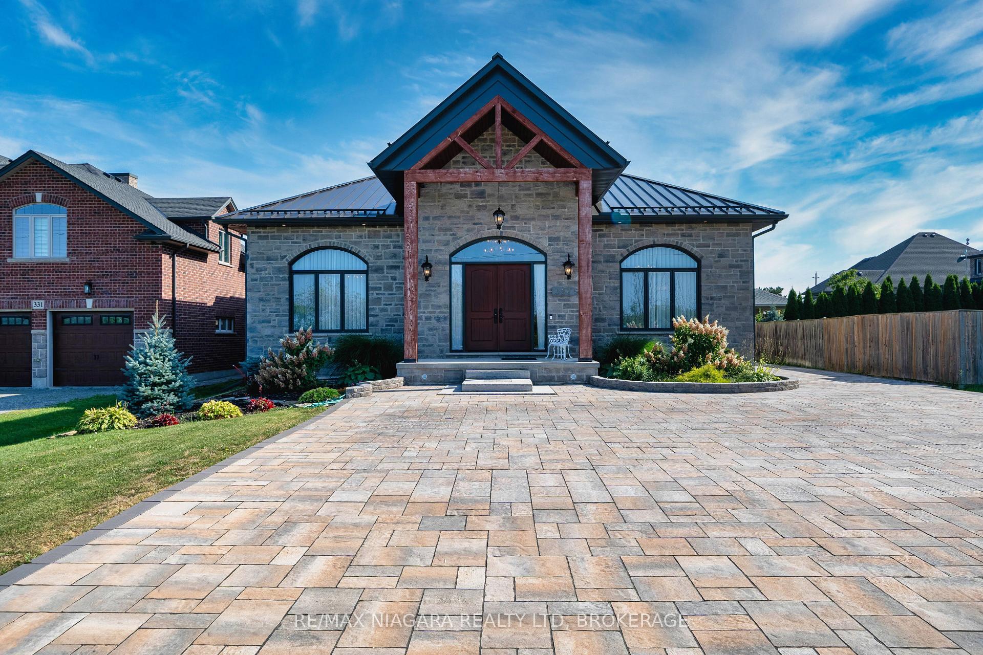 327 Queenston Road, Niagara-On-The-Lake, On L0s 1j0