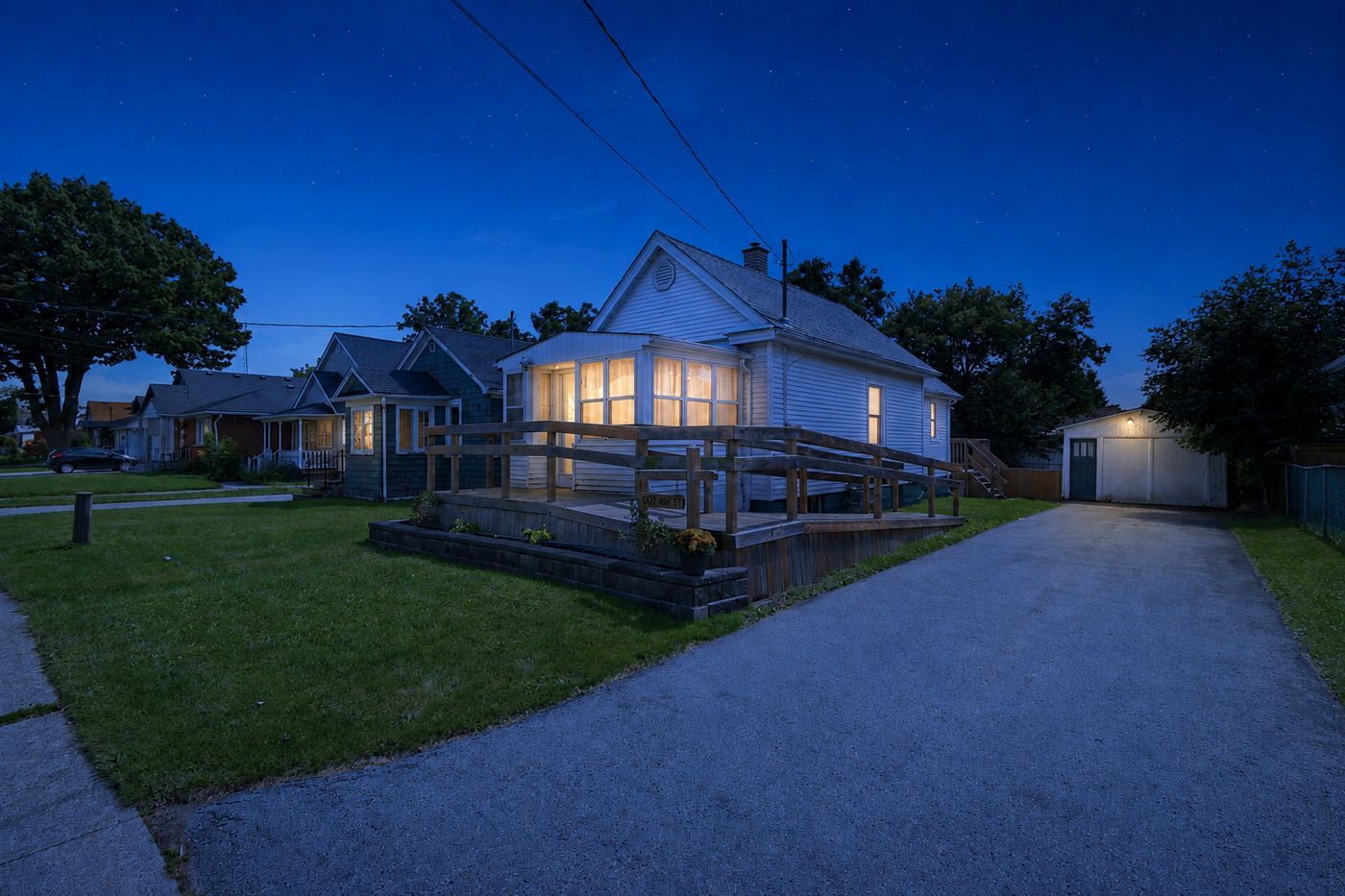 6422 Ash Street, Niagara Falls, On L2g 2h5