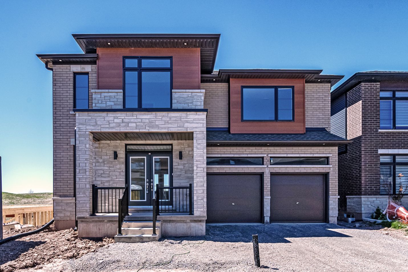 229 Midland Place, Welland, On L3b 0h4
