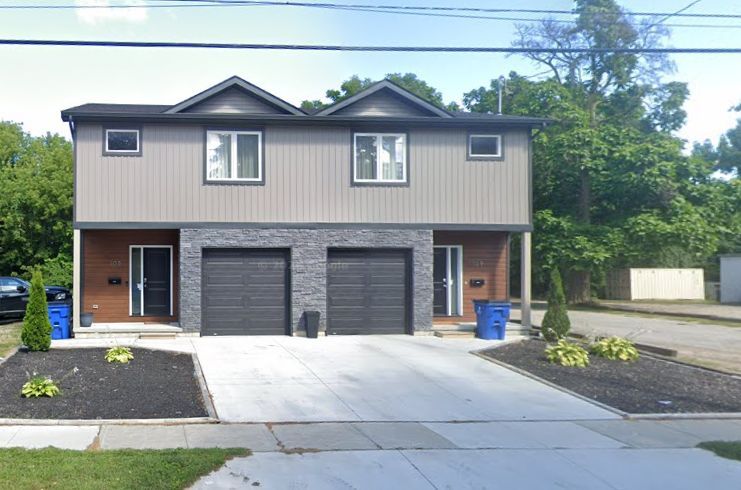 105 King Street E, Chatham-Kent, On N7m 3n1