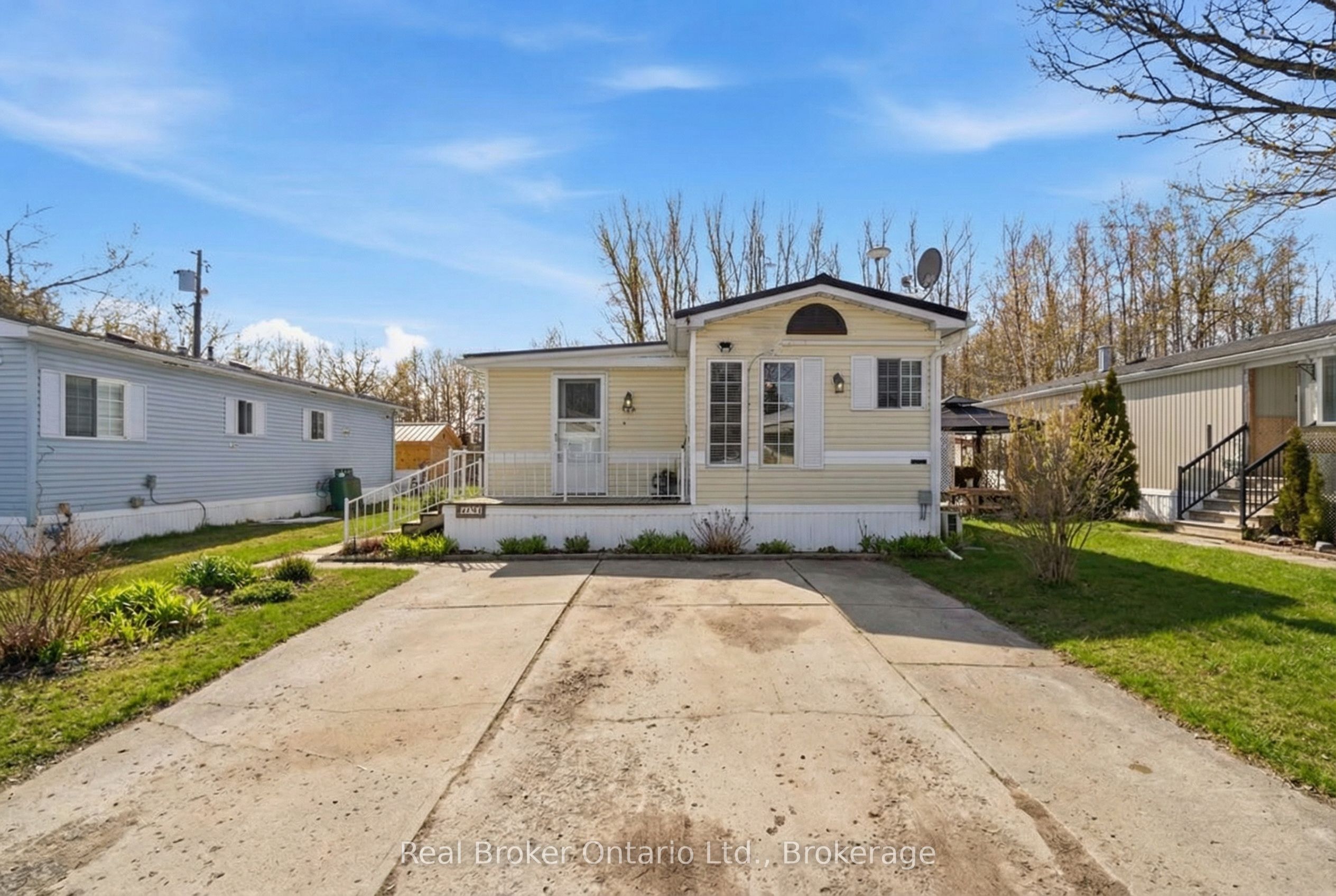 428 Pine Pass, Centre Wellington, On N1m 2w5