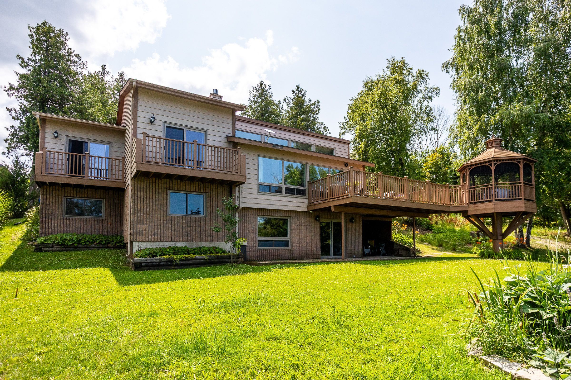 121 Ivy Drive, Georgian Bluffs, On N0h 2t0