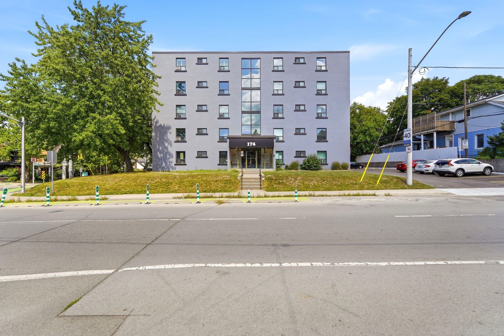 174 Herkimer Street 401, Hamilton, On L8p 2h4